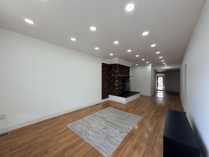 Property Photo:  3206 S Lowe Avenue  IL 60616