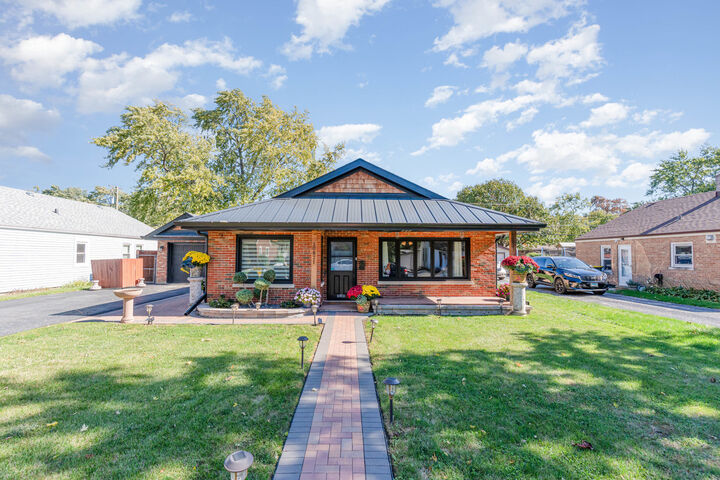 Property Photo: 10821 Princess Avenue IL 60415