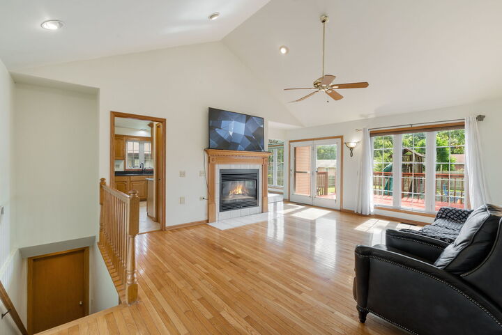 Property Photo: 206 1/2 Redbud Drive IL 60433