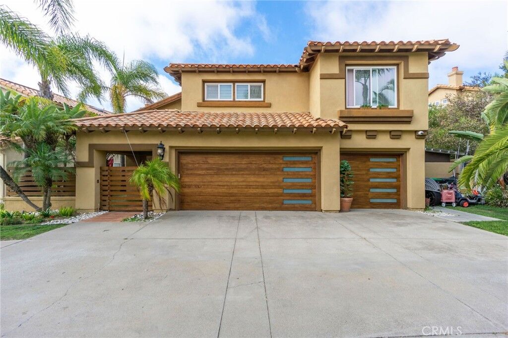 Property Photo: 3 Agia CA 92677