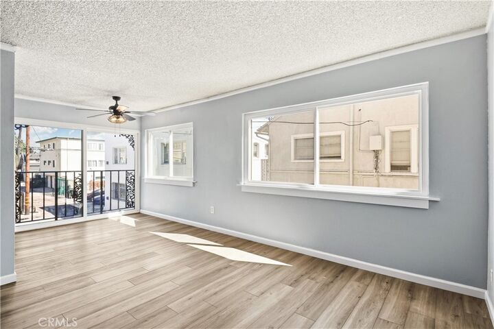 Property Photo:  615 E Broadway 204  CA 90802 