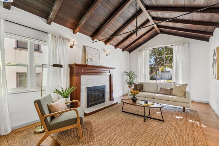 2829 Otis Dr  Alameda CA 94501 photo