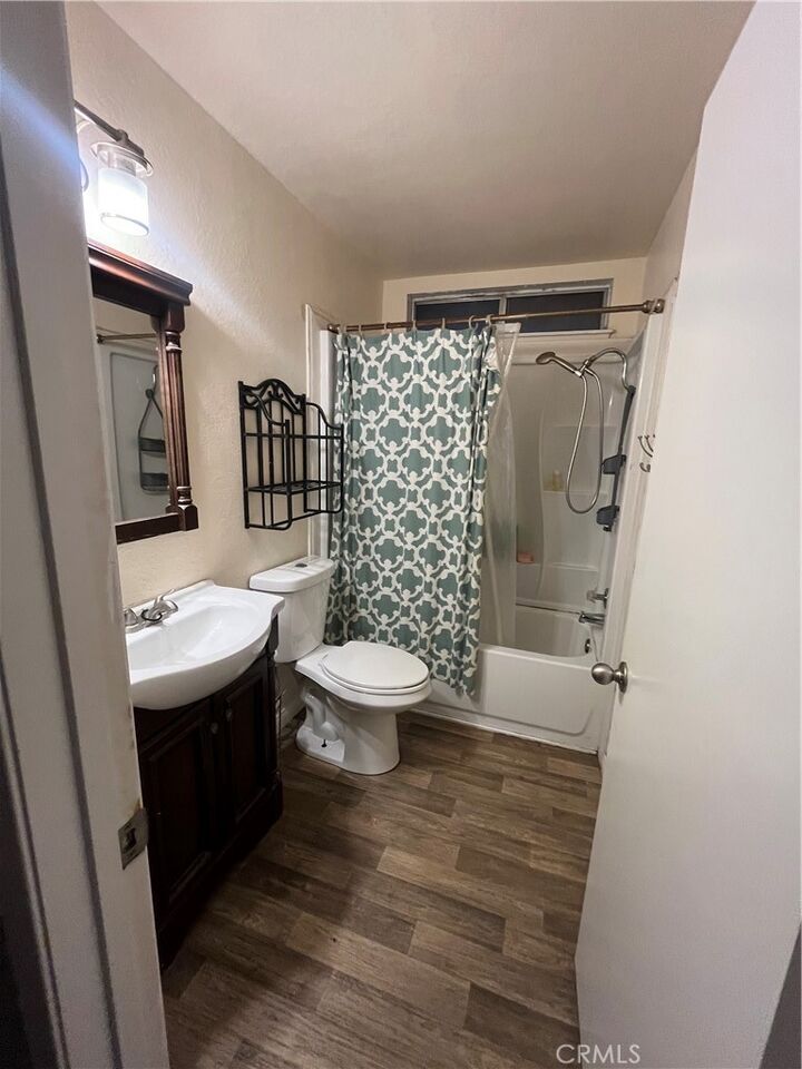 Property Photo:  11559 Parakeet Court  CA 92557