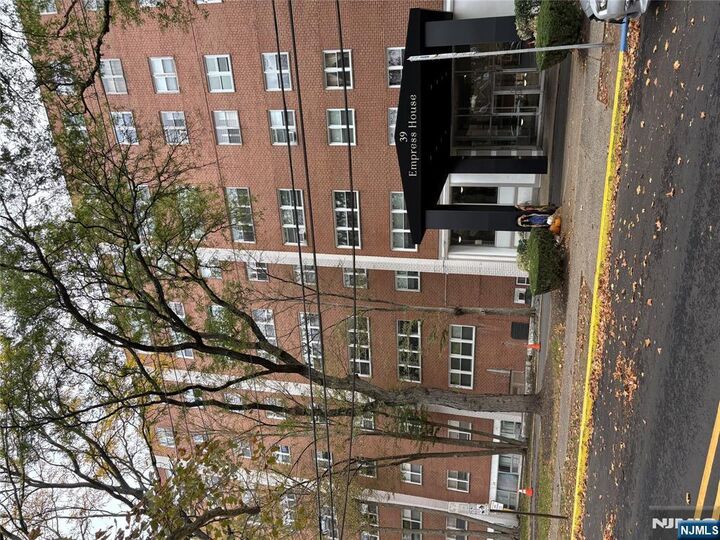Property Photo: 39 E 39th Street 617 NJ 07504