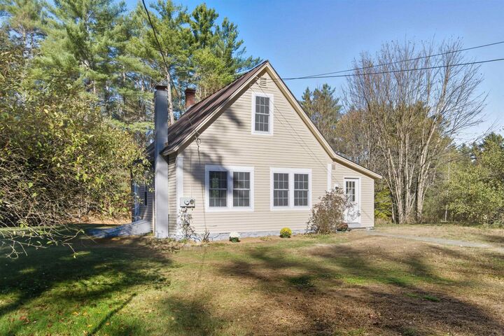 Property Photo:  613 New Hampshire Route 118  NH 03741