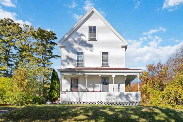 2149 Highway 203 — photo 1