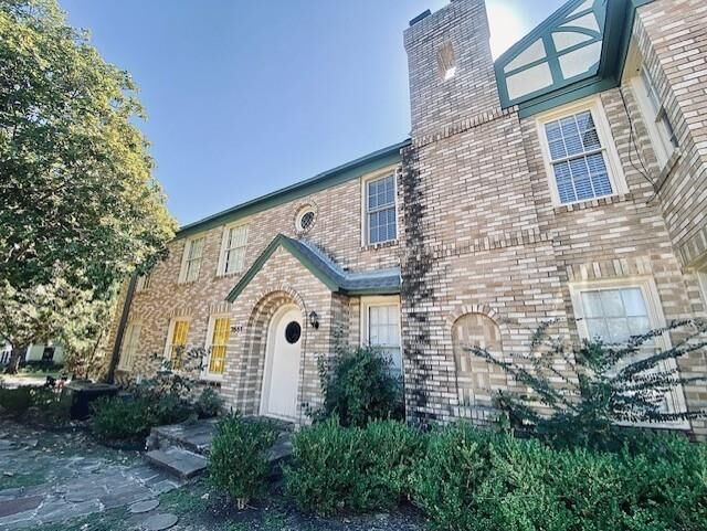 Property Photo:  3551 W 4th Street 3  TX 76107 
