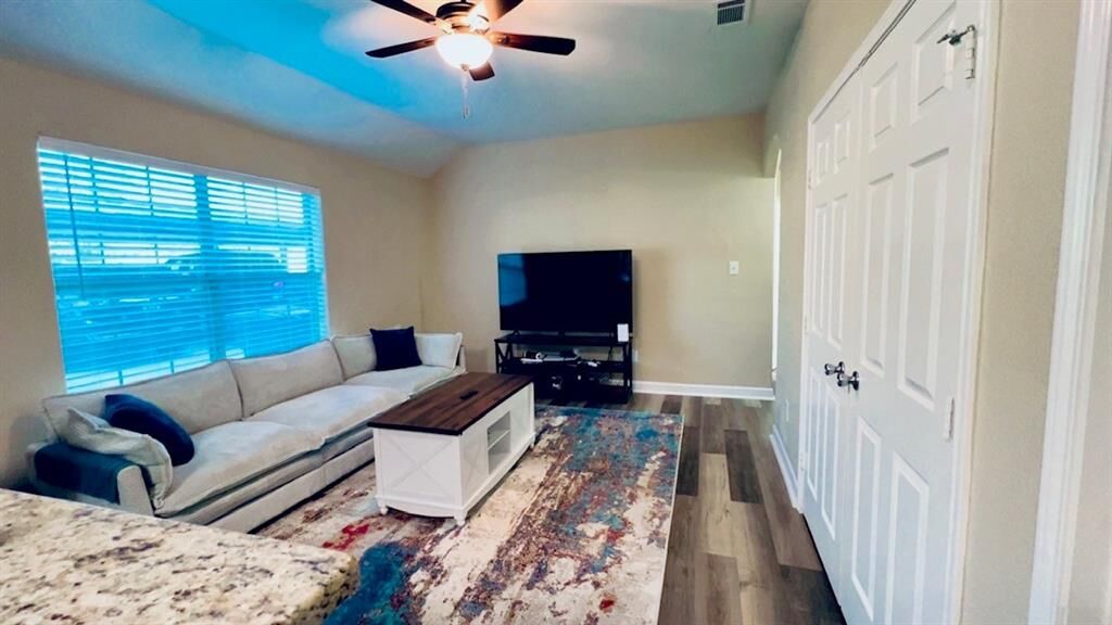 Photo de la propriété:  113 Sunburst Court  TX 76087 