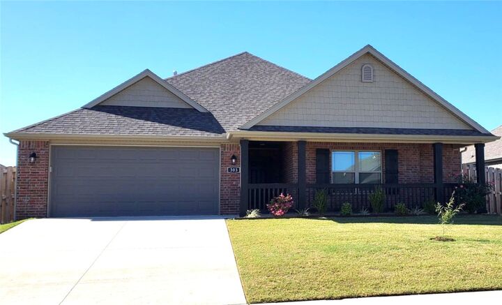 303 S Coventry Avenue  Farmington AR 72730 photo