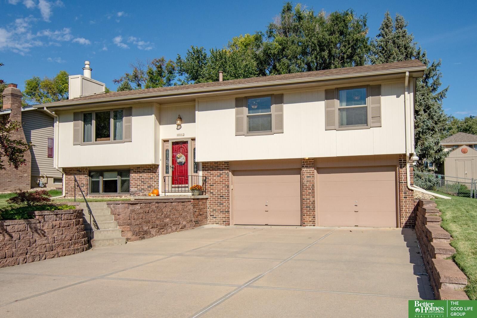 Property Photo: 16112 Spring Street NE 68130