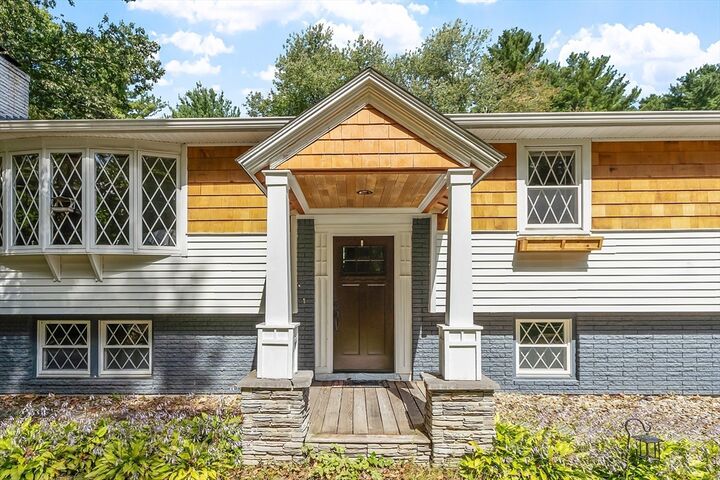 Property Photo:  20 Meredith Rd  MA 01876 