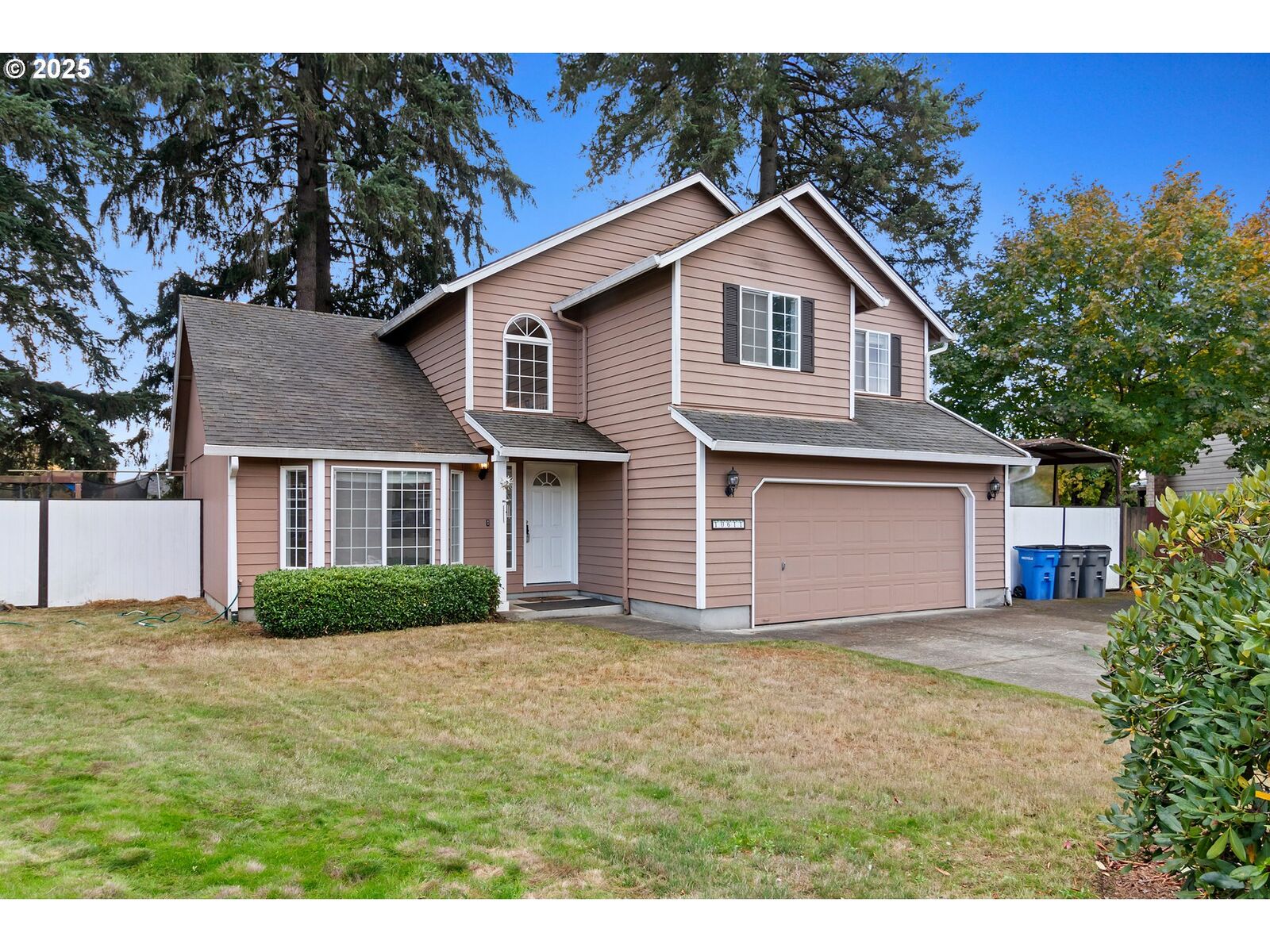 Property Photo: 10611 NE 85th Cir WA 98662