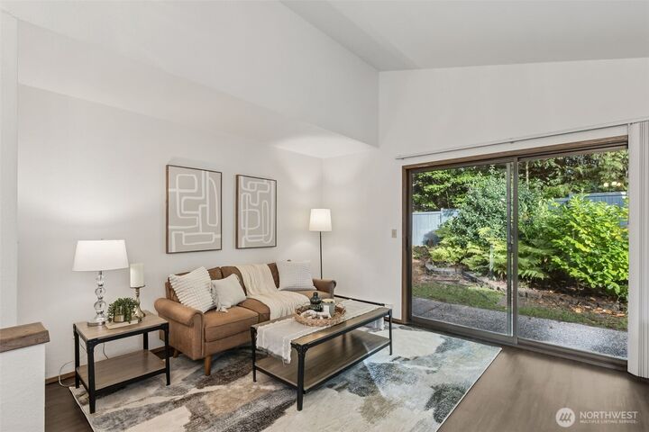 Property Photo: 3303 134th Place SW B WA 98087