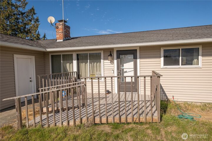 Property Photo: 1496 Bonnie View Acres Road WA 98277