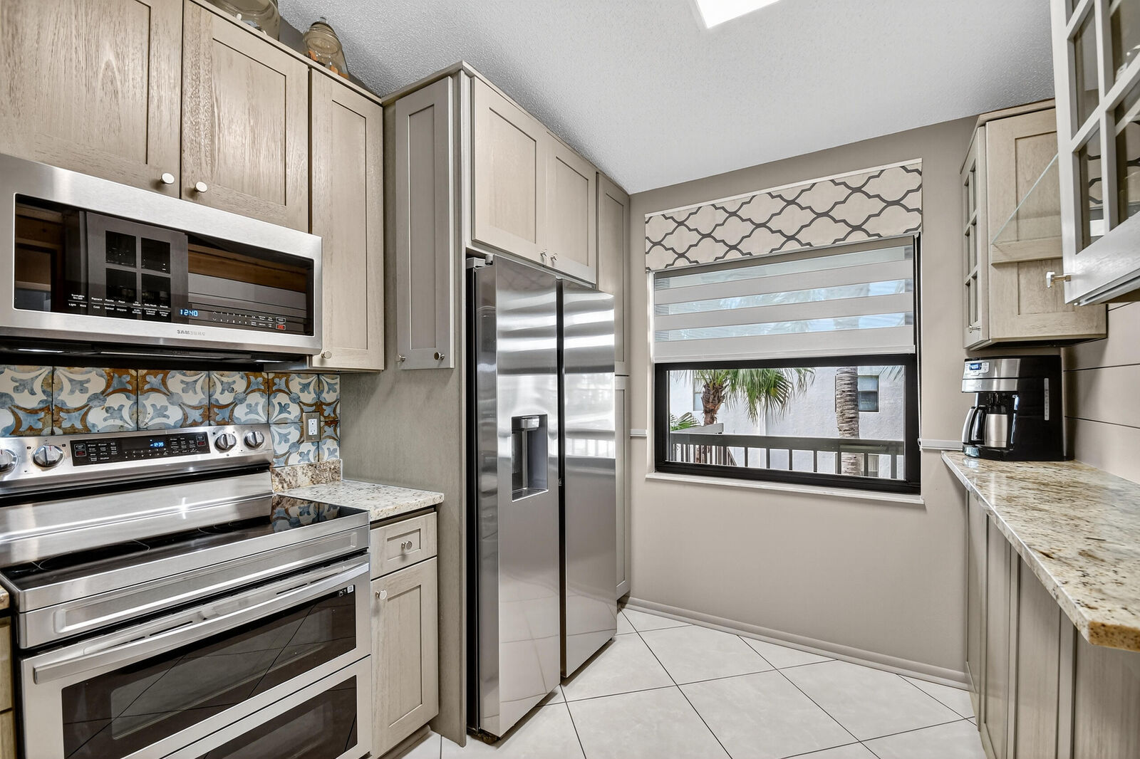 Property Photo: 7578 Tahiti Lane 201 FL 33467