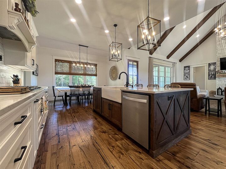 Property Photo: 3703 H E Johnson Road KY 42122