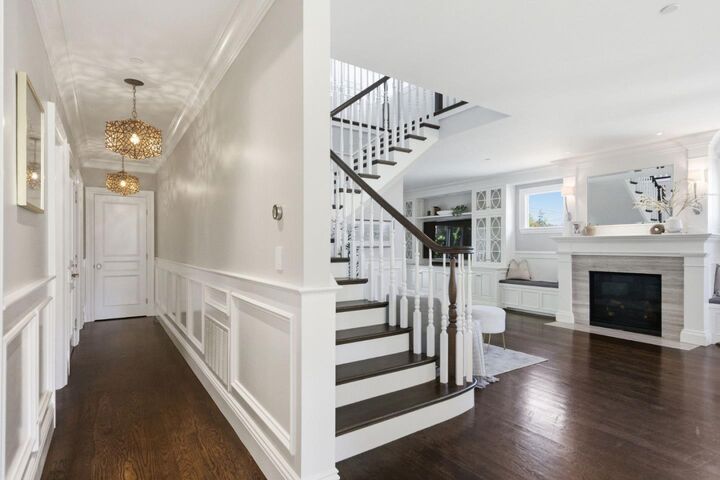 Property Photo: 638 Oregon Avenue CA 94402