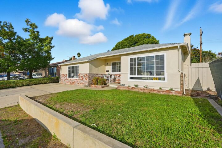 Property Photo: 1830 Vegas CA 95035