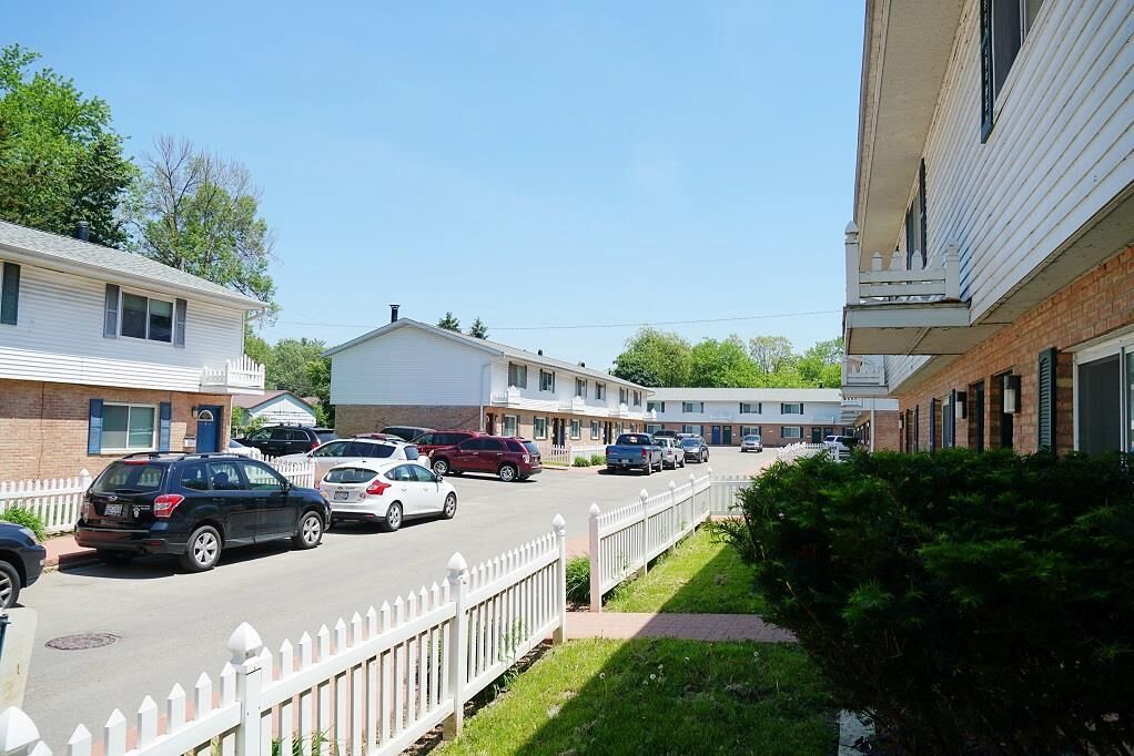 Property Photo: 1203 Macarthur Road WI 53714