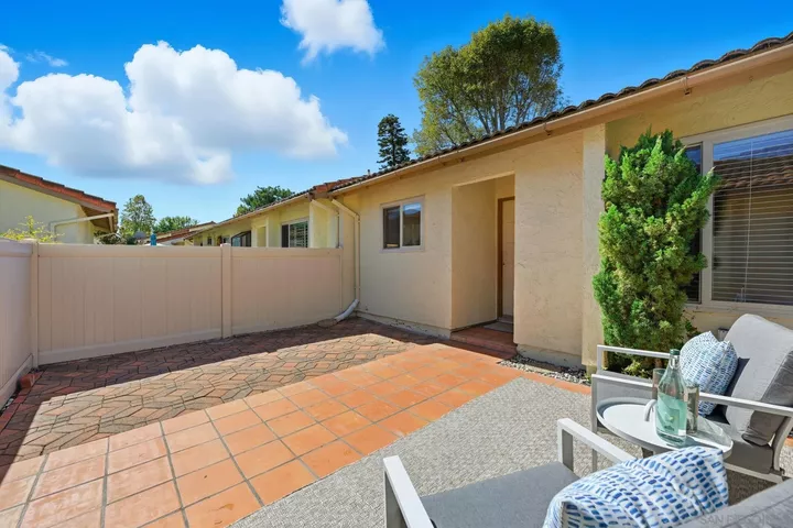 Property Photo: 1642 Forestdale Dr CA 92024