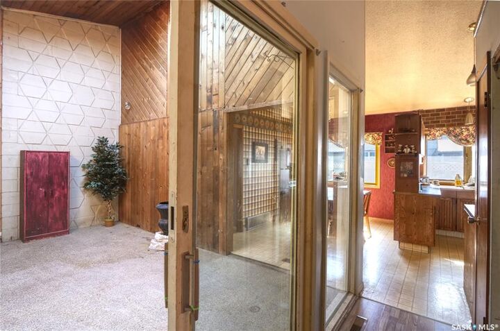 Photo de la propriété:  1211 Gordon Road  SK S6H 3E3