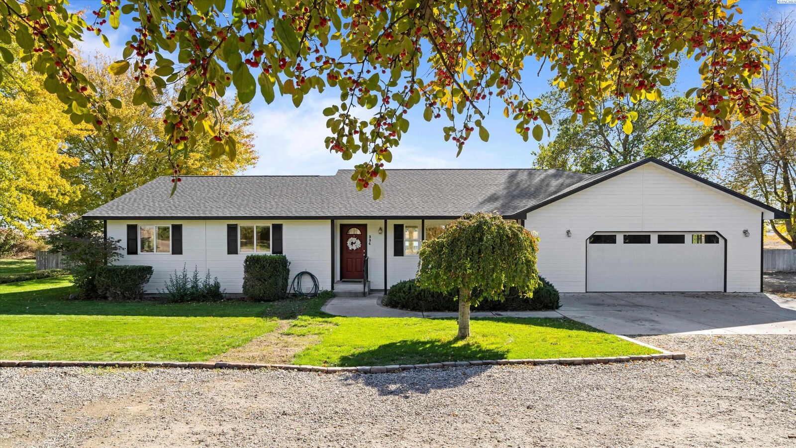 Property Photo: 334 Tuttle Ln WA 99323