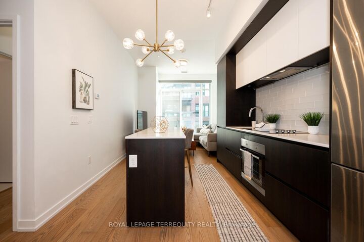 Property Photo:  34 Tubman Avenue 306  ON M5A 0R2