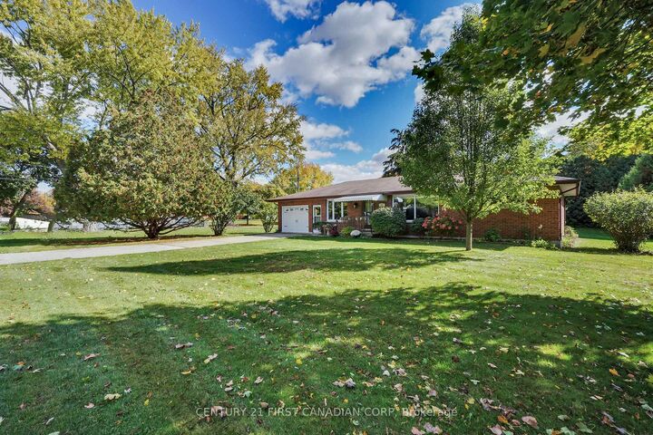 Property Photo:  141 Cherry Street  ON N0P 1C0 