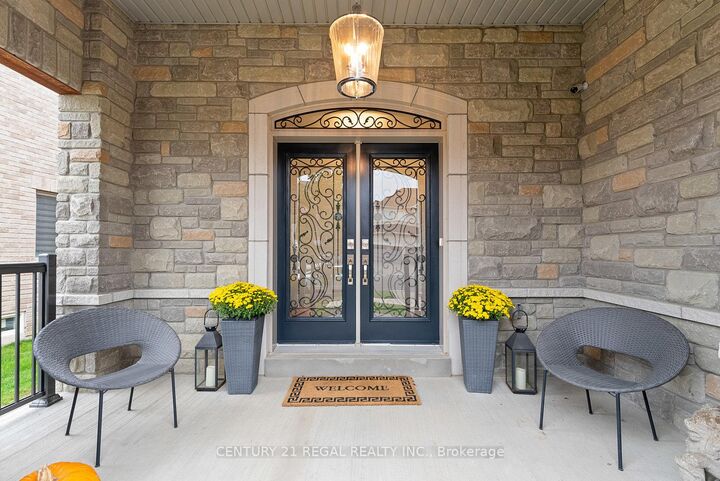 Property Photo:  43 Valleyscape Trail  ON L7C 3Z2 