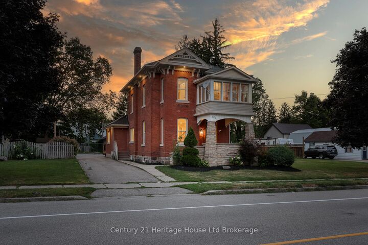 Property Photo:  152 Blandford Street  ON N0J 1M0 