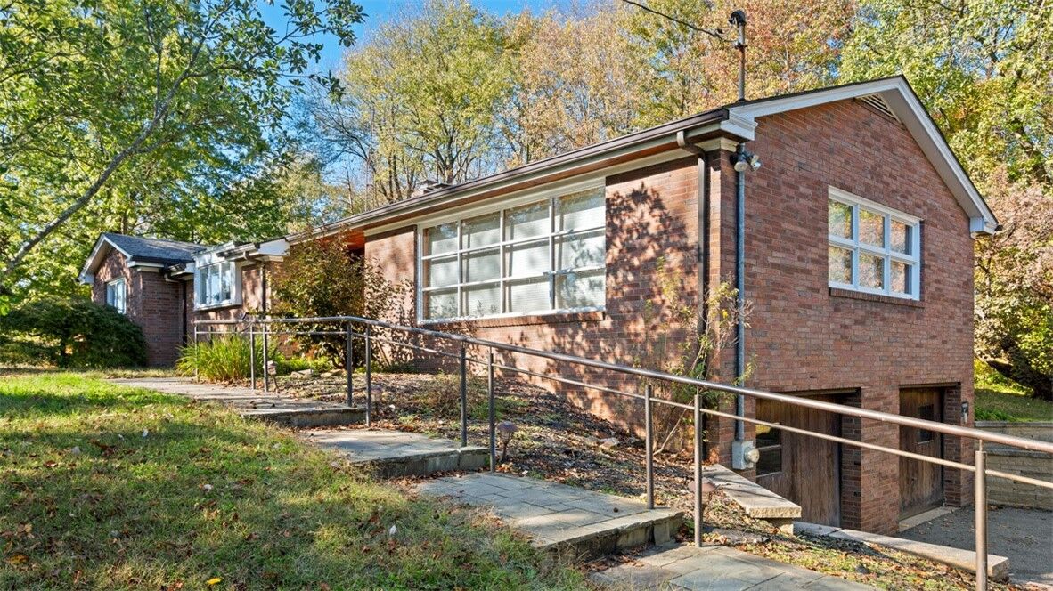 Property Photo: 507 Rochester Rd PA 16063