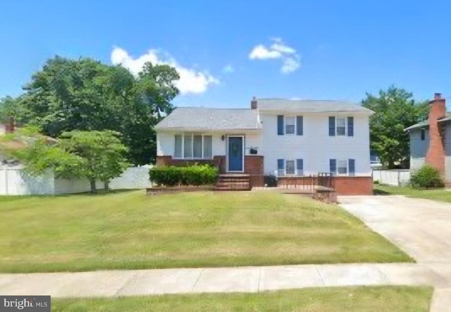 Property Photo:  688 Dettmar Terrace  NJ 08078