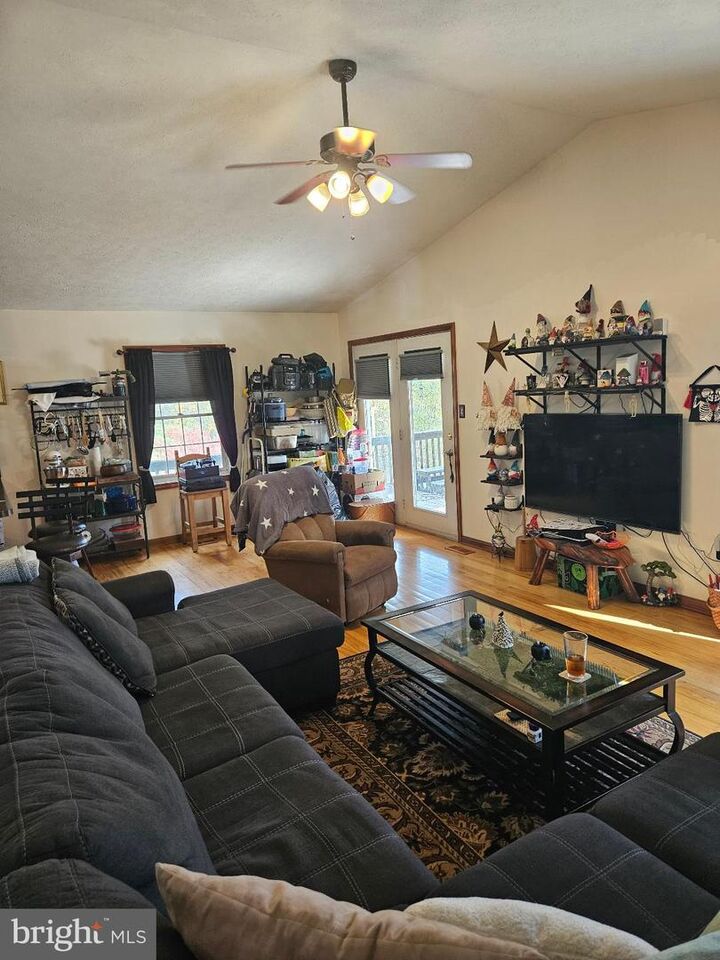 Property Photo: 119 Palm Lane WV 25427