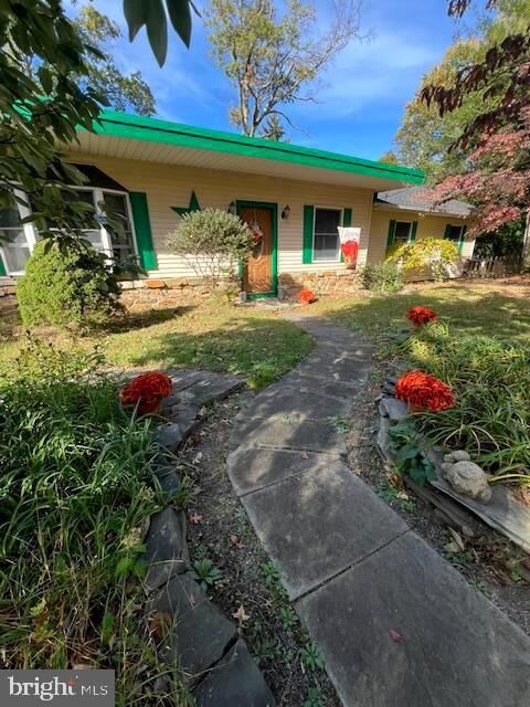 Property Photo:  18 Monroe Drive  NJ 08619