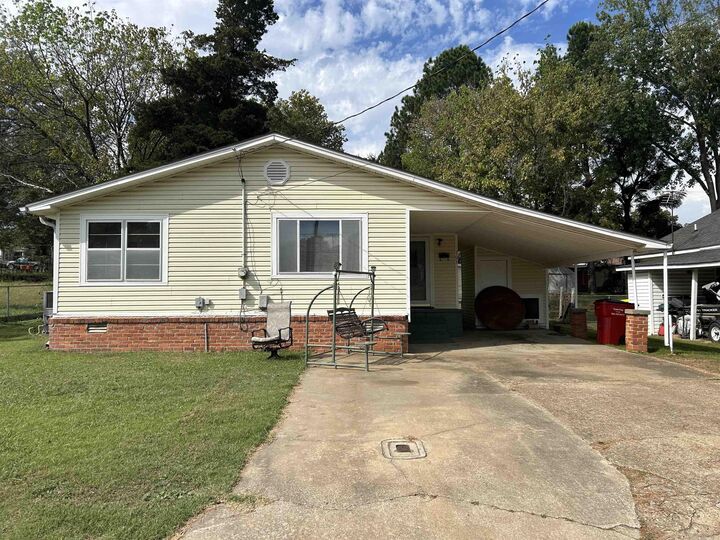701 N Moose Street  Morrilton AR 72110 photo