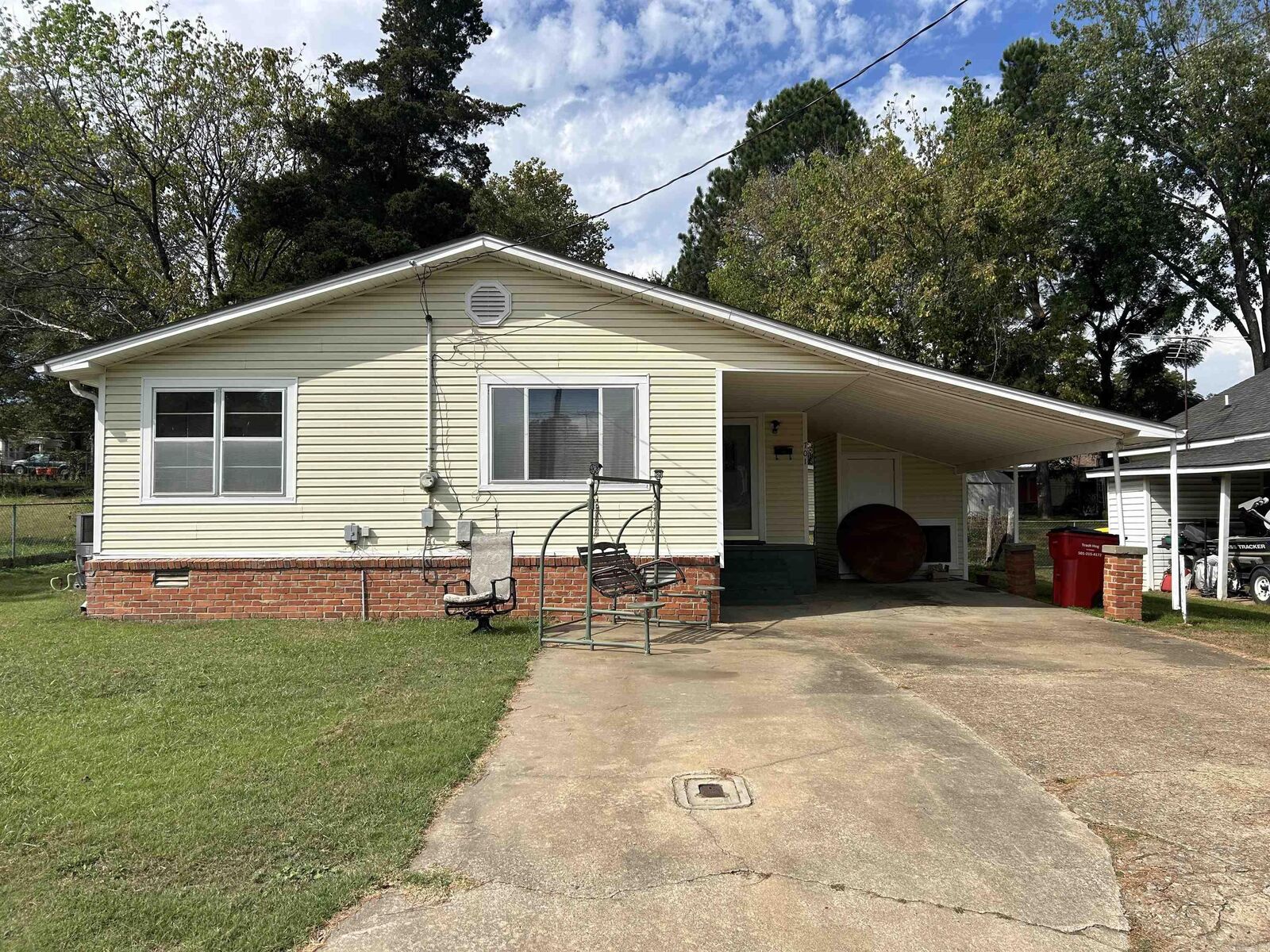 Property Photo: 701 N Moose Street AR 72110