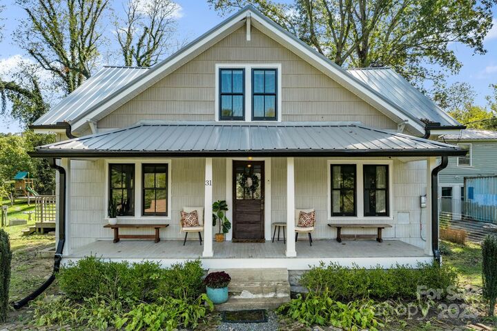 31 Massey Road  Asheville NC 28804 photo