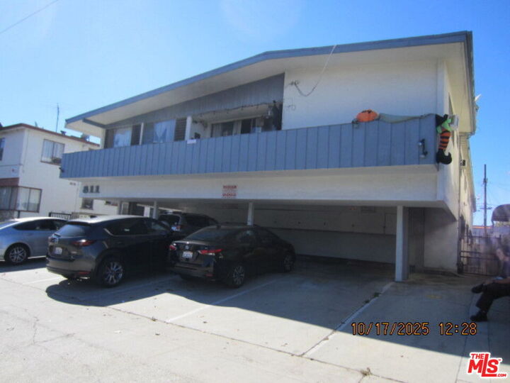811 S Wilton Pl  Los Angeles CA 90005 photo