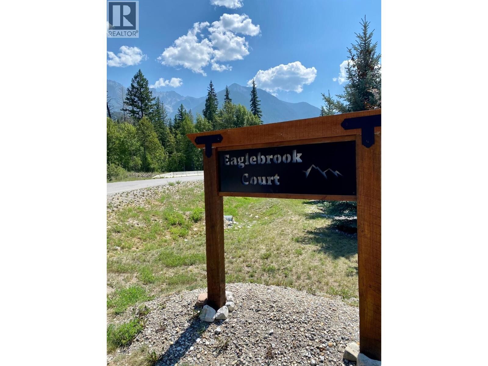 Property Photo:  Lot 17 Eaglebrook Court  BC V0B 1L1 