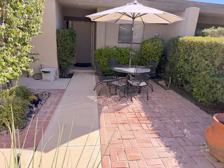 Property Photo: 332 Tiffany Circle E CA 92262