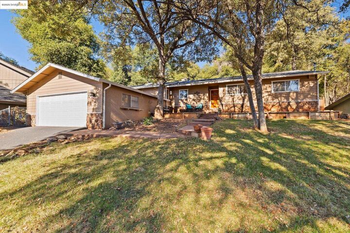 15524 Paseo De Los Robles Road  Sonora CA 95370 photo