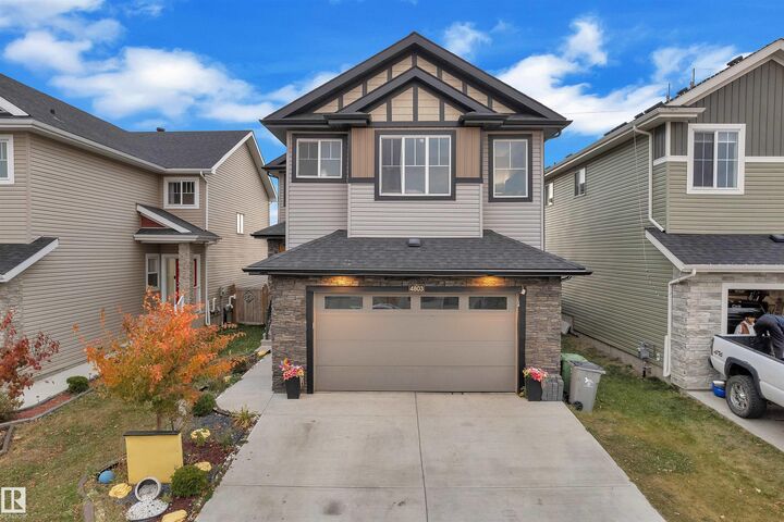 Property Photo:  4803 35 Street  AB T4X 2C4 