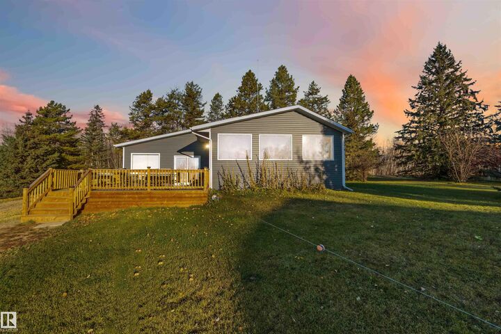 6209 Hwy 633  Rural Lac Ste. Anne County AB T0E 0L0 photo