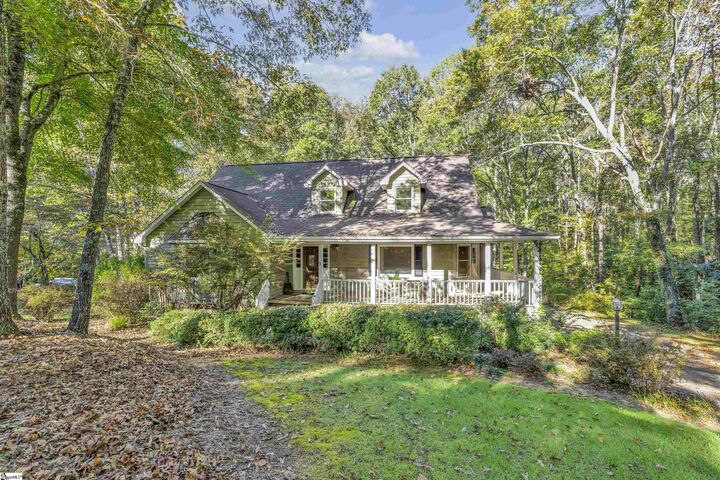 Property Photo: 10 N Windward Court SC 29687