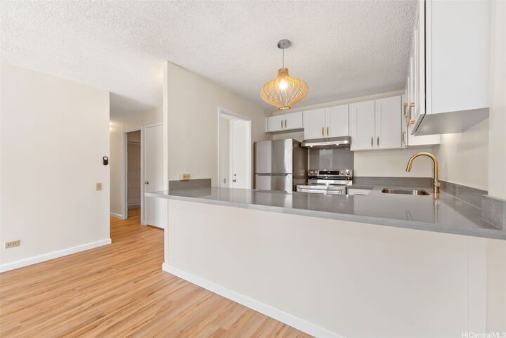 909 Ala Lilikoi Street 603  Honolulu HI 96818 photo