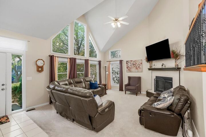 Property Photo:  6421 Hilltop Street  KS 66226