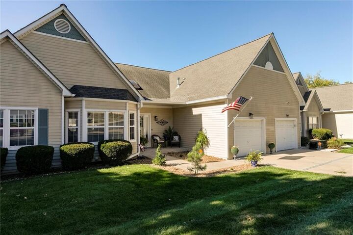 Property Photo: 4304 S Milton Drive MO 64055