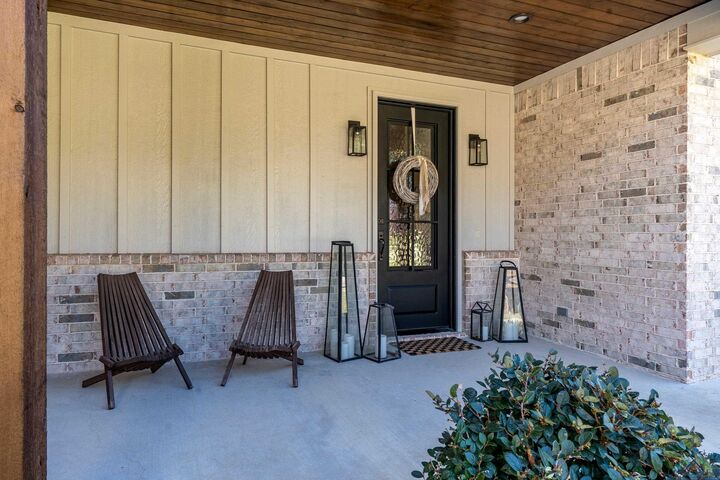 Property Photo:  201 Saddle Brook Cir.  TX 75650 