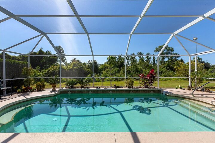 3358 Yonge Avenue 33  Sarasota FL 34235 photo