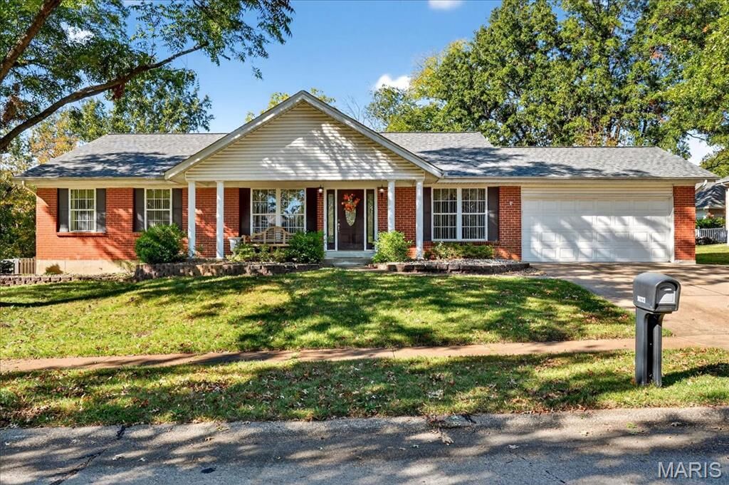 Property Photo:  10727 Roxanna Drive  MO 63128